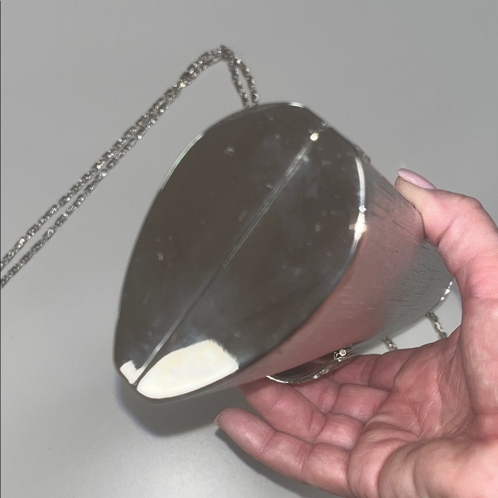 Source Unknown Metallic Silver Clutch with embellishments OS - Picture 7 of 14